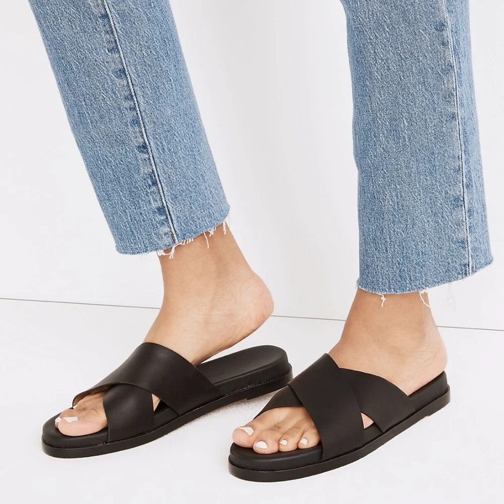 Madewell Louisa Crisscross Slide - Black - Picture 4 of 7